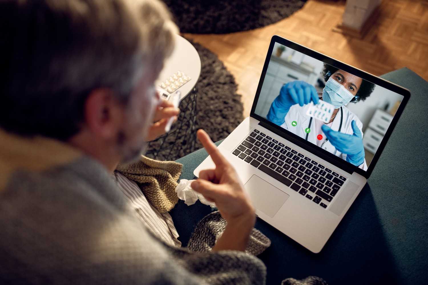 Virtual Medical Assistant providing online patient consultation via telemedicine.